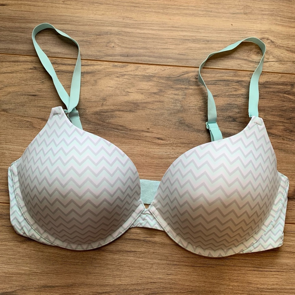 PINK Victoria's Secret Mint Chevron Push-Up Bra